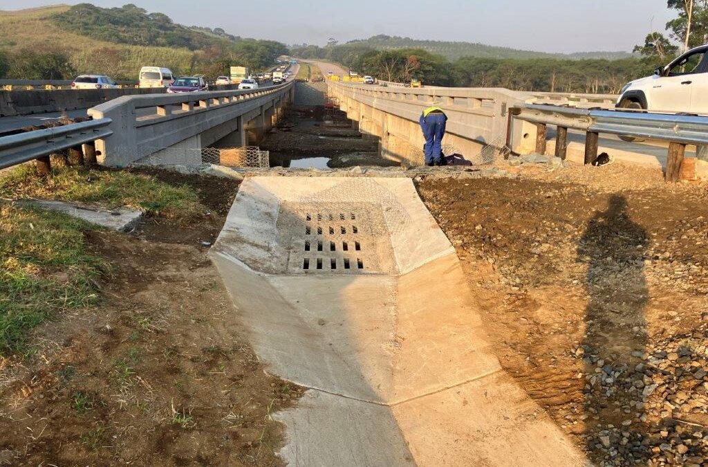 N2 Mhlali River Bridge